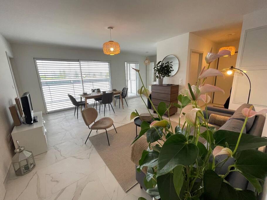 Magnifique Appartement A La Frontiere Suisse Saint-Louis  Zewnętrze zdjęcie